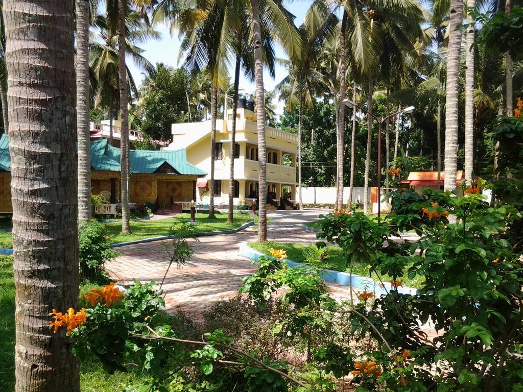 Hotel La Mirban Varkala Esterno foto